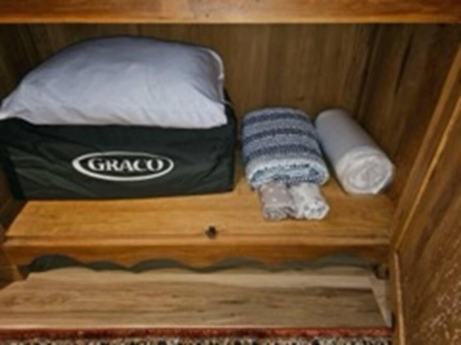 Log Cabin, Hot Tub, Fireplace, Pool Table & Views! Sevierville Εξωτερικό φωτογραφία